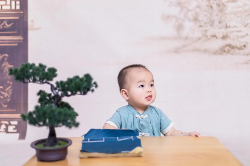 阿勒泰宝宝几个月用拉拉裤 阿勒泰宝宝几个月用拉拉裤